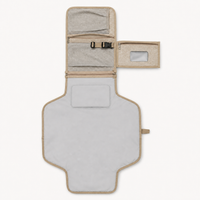Matelas à langer nomade kaki déplié 58 x 80 cm | NOLIERA