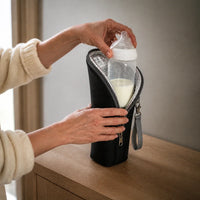 Biberon sorti du sac isotherme aluminium noir | NOLIERA