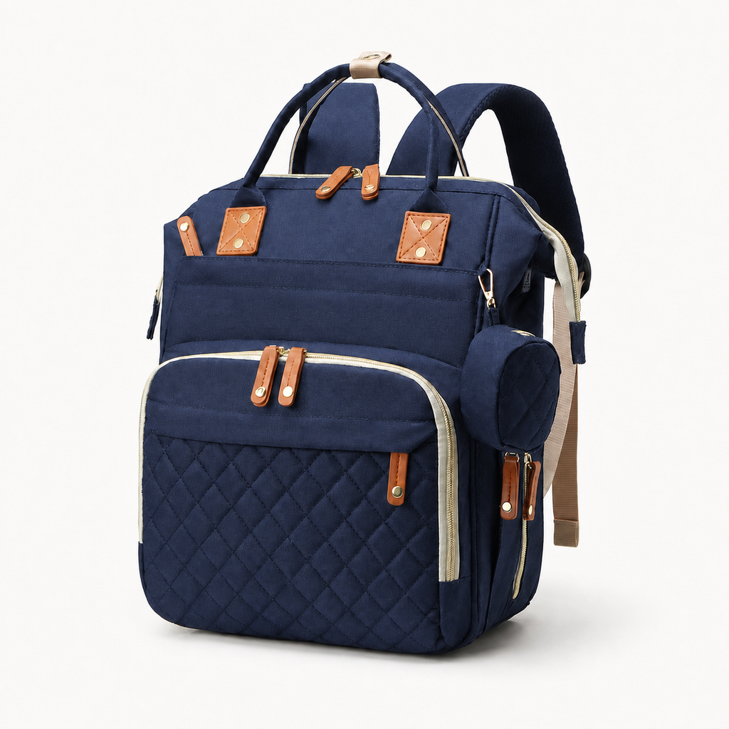Sac à dos à langer bleu en nylon matelassé, vue studio fond blanc | NOLIERA