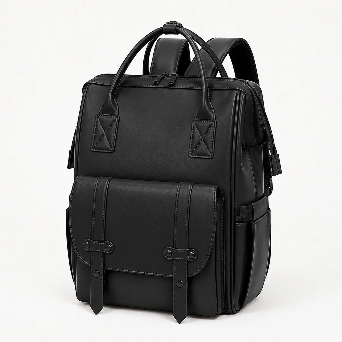 Sac à dos à langer cuir noir, vue studio | NOLIERA