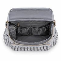 Intérieur vide du sac à dos à langer tressé gris avec poches de rangement | NOLIERA